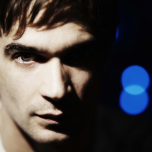 jon-hopkins-2013_b